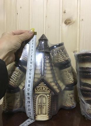 Штоф, пляшка і рюмки