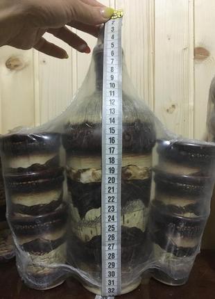 Штоф, пляшка і рюмки