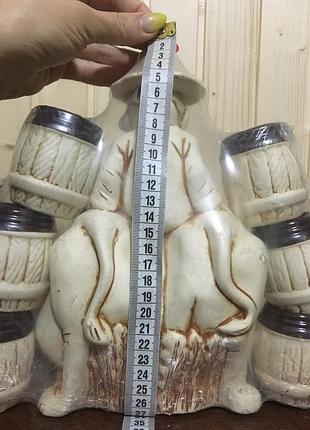 Штоф, пляшка і рюмки