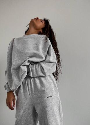 Жіночий трендовий сірий меланж костюм кофта + джогери штани тренд 2023