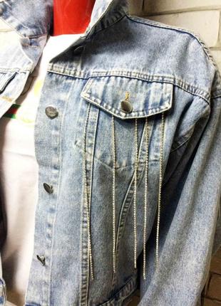 Модная, трендовая джинсовая куртка 35763 фото