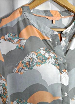 Рубашка, блуза  из нежной ткани в красивый принт, 100% вискоза5 фото