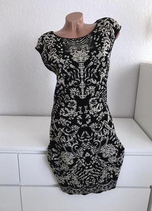 Шикарное тёплое платье от marc cain