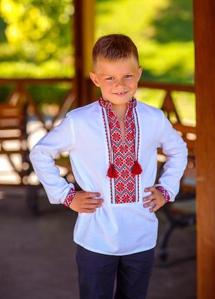 Рубашка вышиванка для мальчика традиционная1 фото