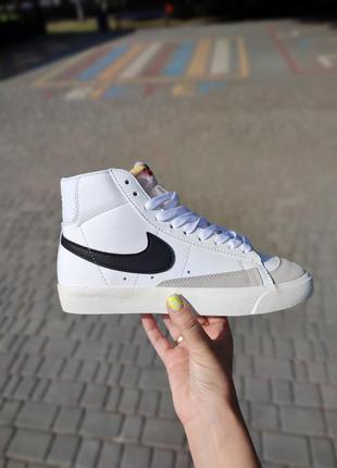 Кроссовки nike blazer mid 77 vintage white black