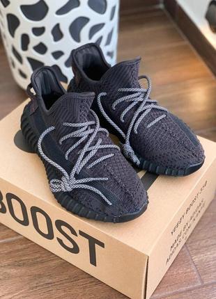 Мужские и женские кроссовки   adidas yeezy boost 350 v2  адидас изи буст6 фото