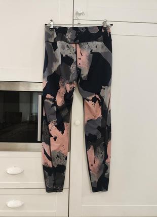 Лосвни легінси від h&m