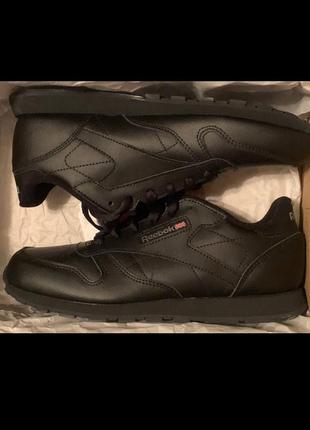 Кросівки reebok classic mono black leather 50149 шкіра рібок класик чорні повністю оригінал