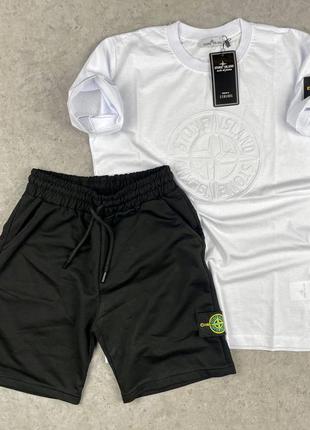 Шорты с футболкой stone island