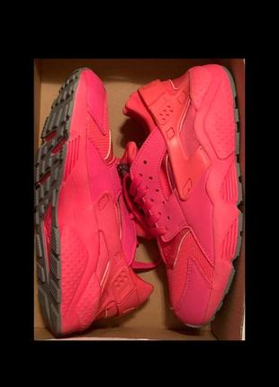 Кроссовки nike air huarache light pink найк найки розовые самые хуарачи