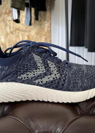 Hummel жіночі кросівки