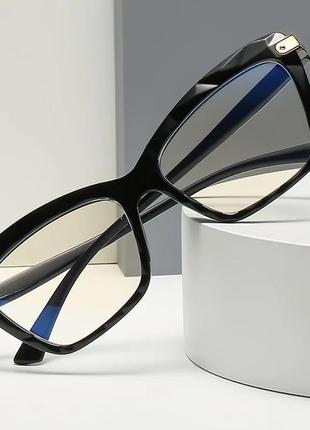 Имиджевые очки с линзой антиблик2 фото