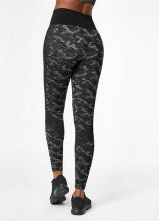 Леггинсы с завышенной талией everlast camo tight black