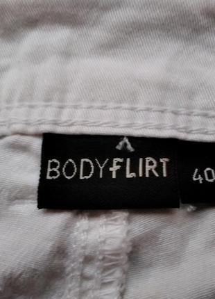 Новые белые летние брюки bodyflirt (от bon prix) ,котон, р.48 наш8 фото
