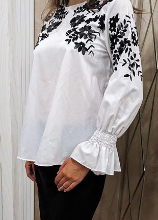 Жіноча блуза святкова xs zara basic