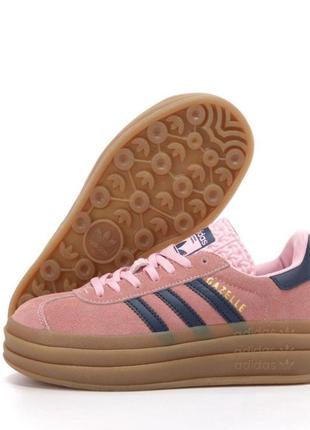 Рожеві жіночі кросівки на платформі  adidas gazelle bold (адідас газель замшеві на високій підошві )7 фото