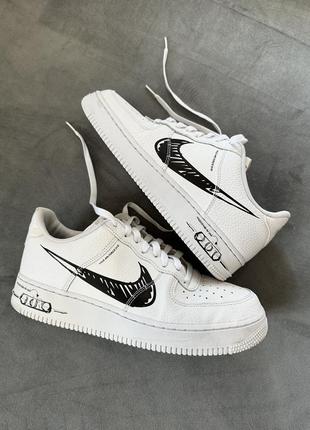 Чоловічі кросівки nike air force 1 utility cw7581-101
