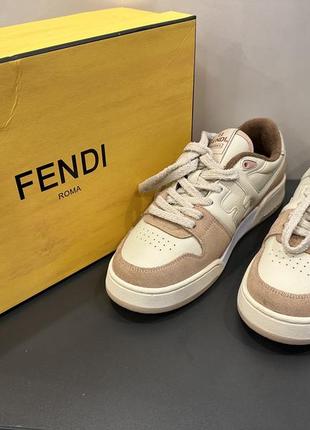 Кроссовки fendi sneakers3 фото