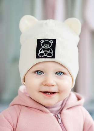 Шапочка из двойного трикотажа в рубчик