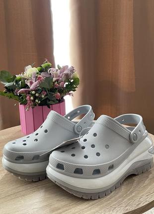 Crocs classic mega clush нові2 фото