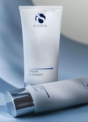 Крем для очищення обличчя is clinical cream cleanser