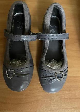 Туфли шикарные лакированные clarks р.314 фото