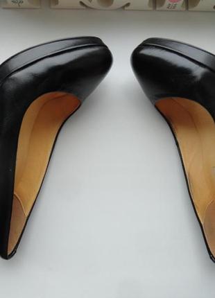 Идеальные черные туфельки6 фото