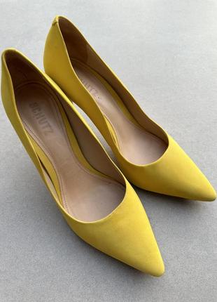 Лодочки туфли кожаные нубук желтого цвета3 фото
