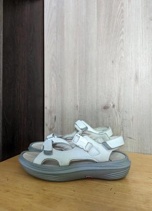 Kyboot - швейцарські шкіряні ортопедичні босоніжки сандалі