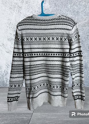 Стильный брендовый свитер h&m3 фото