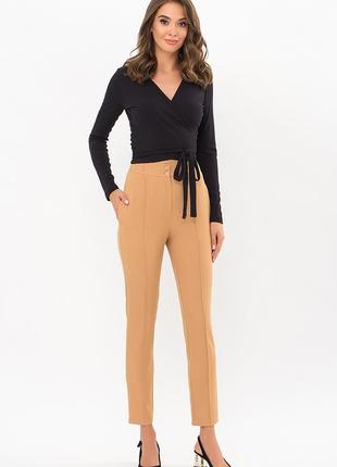 Песочные офисные брюки. распродаж
