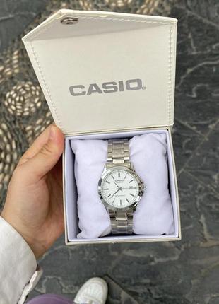 Casio времена часы