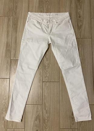 Женские белые джинсы levi’s slim w30l323 фото