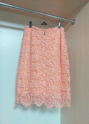 Кружевная  юбка карандаш миди персикового цвета2 фото