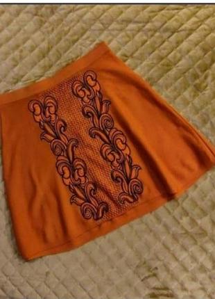 Красивая юбка. размер 44. состав вискоза.