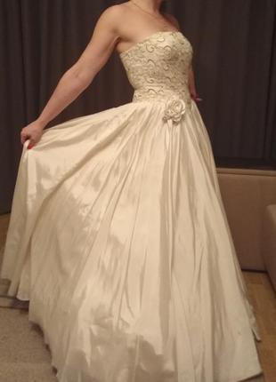 Свадебное платье3 фото
