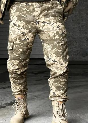 Тактичні штани чоловічі зимові на флісі піксель тактичні штани теплі демісезонні армійські1 фото