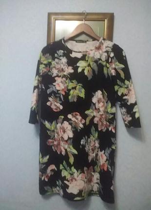 Прекрасное  платье туника с флористическим принтом2 фото