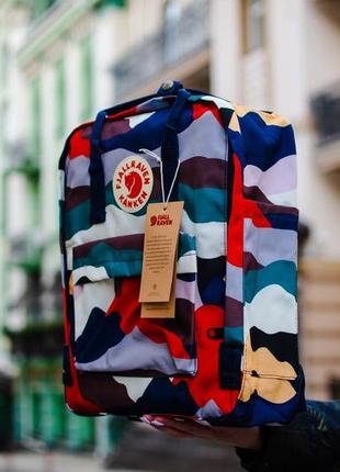 Яркий и очень красивый рюкзак fjallraven kanken2 фото