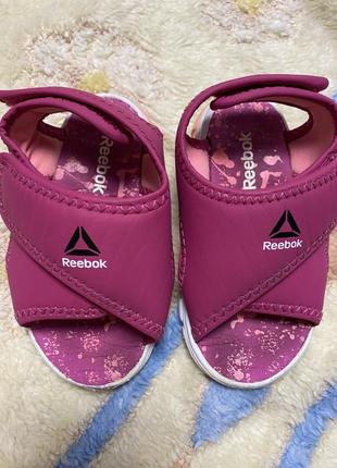 Сандали босоножки reebok 22