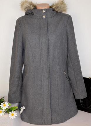Брендовое серое пальто на молнии с меховым капюшоном и карманами george вьетнам этикетка1 фото
