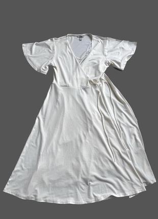 Біла сукня плаття міді на зав’язках