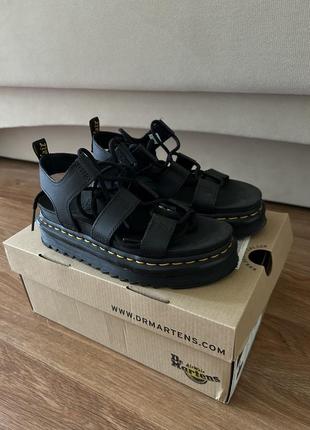 Босоножки женские dr. martens nartilla2 фото