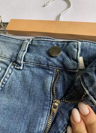 ✨актуальная джинсовая юбка с v-образным разрезом от h&amp;m9 фото