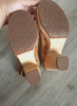 Сабо ugg оригінал коричневі замша/шкіра,37 р3 фото