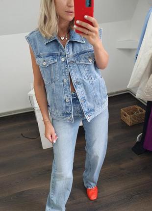 Джинсовый жилет pull &amp; bear s