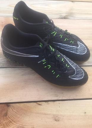 Футбольная обувь футзалки манежки nike hypervenomx