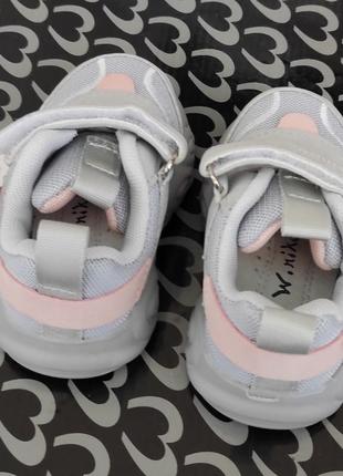 Дитячі демі кросівки для дівчинки сірі, сітка лампочки9 фото