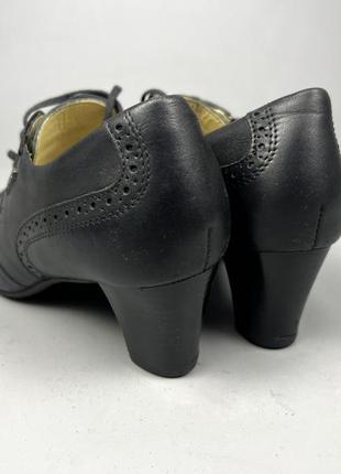 Туфлі abeba, шкіряні, стильні. розмір 39 (24.5 см) хороший стан2 фото