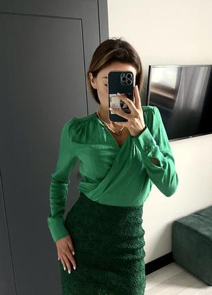 Зелена міні юбка h&m